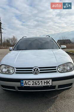 Універсал Volkswagen Golf 2001 в Володимирі