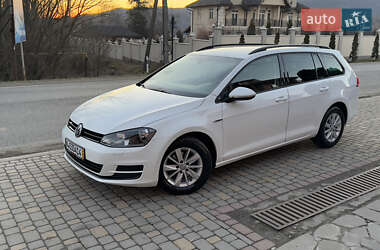 Универсал Volkswagen Golf 2013 в Сваляве