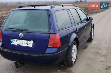 Універсал Volkswagen Golf 2000 в Демидівці