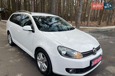 Універсал Volkswagen Golf 2009 в Луцьку