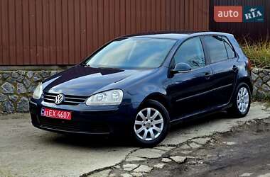 Хетчбек Volkswagen Golf 2005 в Полтаві