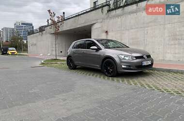 Хетчбек Volkswagen Golf 2013 в Львові