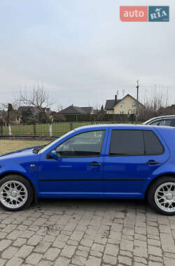 Хетчбек Volkswagen Golf 1998 в Любомлі