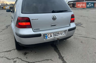 Хетчбек Volkswagen Golf 2000 в Шполі