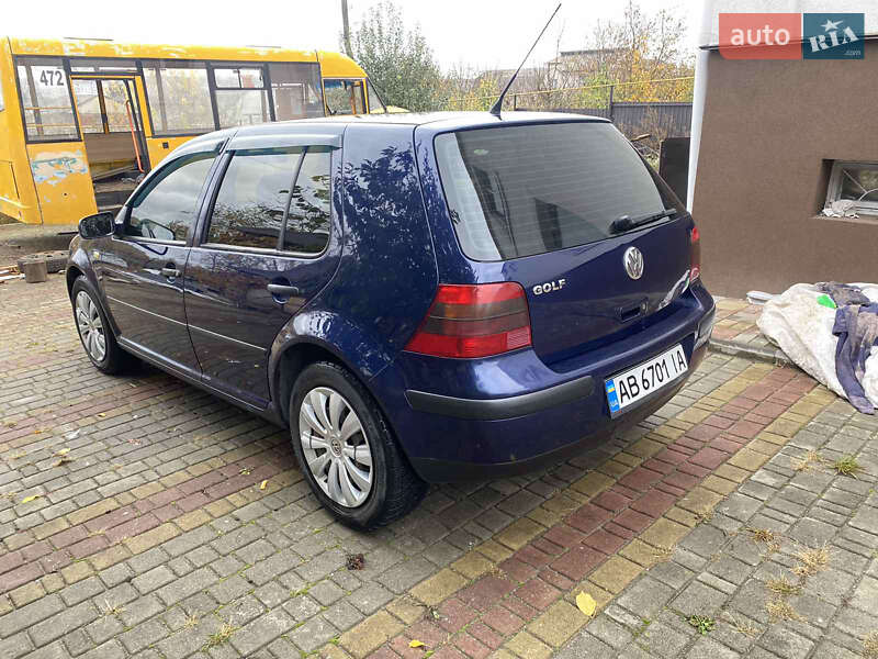 Хетчбек Volkswagen Golf 2000 в Жмеринці