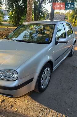 Хетчбек Volkswagen Golf 2000 в Лубнах