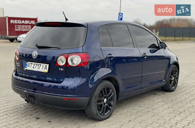 Хэтчбек Volkswagen Golf 2008 в Коломые