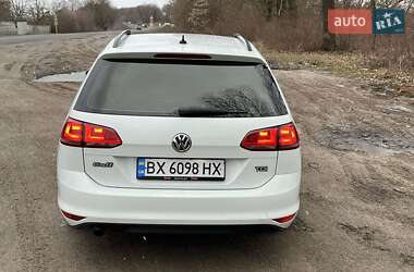 Універсал Volkswagen Golf 2015 в Красилові