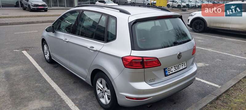 Универсал Volkswagen Golf 2015 в Львове