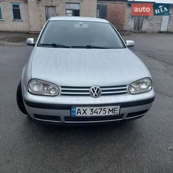 Volkswagen Golf 2001
