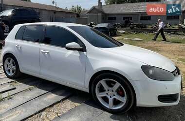 Хэтчбек Volkswagen Golf 2008 в Кропивницком