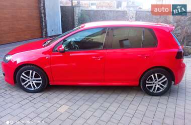 Хэтчбек Volkswagen Golf 2010 в Костополе