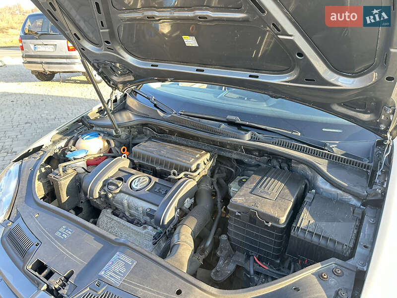 Хэтчбек Volkswagen Golf 2007 в Одессе