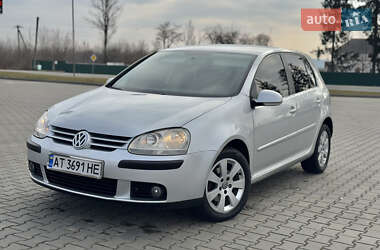 Хетчбек Volkswagen Golf 2007 в Коломиї