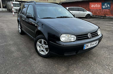 Универсал Volkswagen Golf 2000 в Ровно