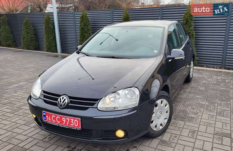 Хетчбек Volkswagen Golf 2007 в Черкасах