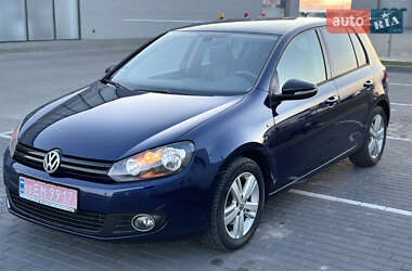 Хэтчбек Volkswagen Golf 2012 в Львове