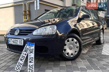 Хетчбек Volkswagen Golf 2005 в Івано-Франківську