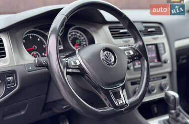 Універсал Volkswagen Golf 2015 в Києві