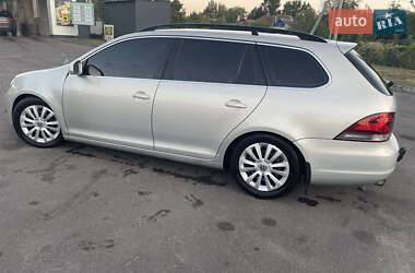 Универсал Volkswagen Golf 2010 в 