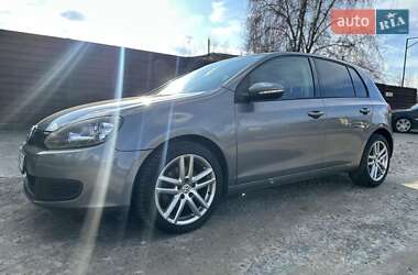 Хэтчбек Volkswagen Golf 2012 в Киеве