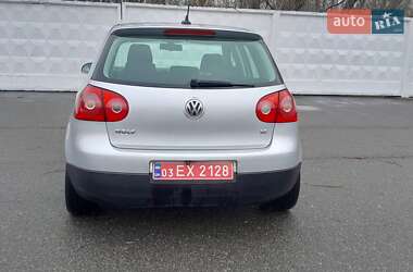 Хетчбек Volkswagen Golf 2008 в Києві