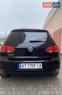 Хетчбек Volkswagen Golf 2010 в Івано-Франківську