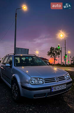 Універсал Volkswagen Golf 2006 в Теребовлі