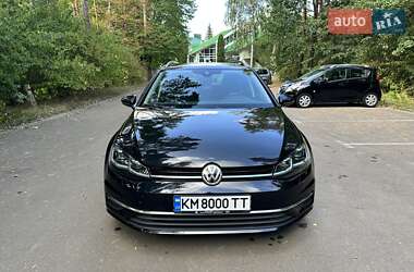 Універсал Volkswagen Golf 2019 в Житомирі