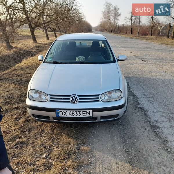 Хетчбек Volkswagen Golf 2001 в Кам'янець-Подільському