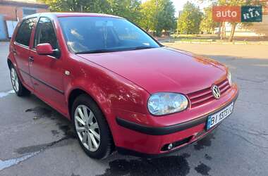 Хетчбек Volkswagen Golf 2001 в 