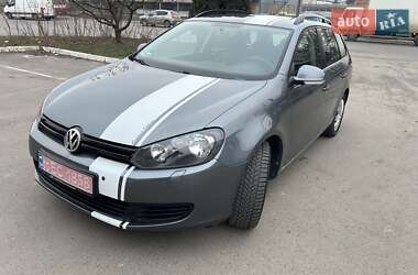 Универсал Volkswagen Golf 2011 в Луцке