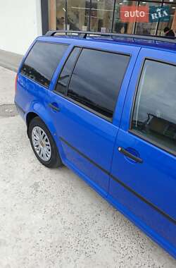 Универсал Volkswagen Golf 2001 в 