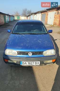 Хетчбек Volkswagen Golf 1994 в Побужському