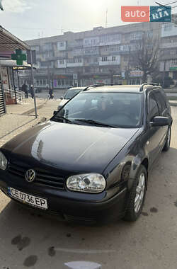 Универсал Volkswagen Golf 2001 в Черновцах