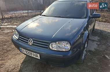 Хэтчбек Volkswagen Golf 2001 в Полтаве