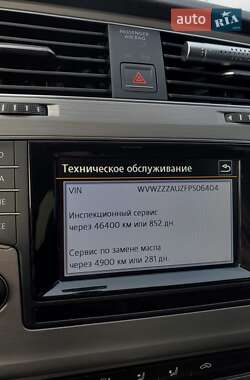 Универсал Volkswagen Golf 2014 в 