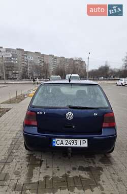 Хетчбек Volkswagen Golf 2000 в Черкасах