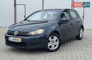 Хэтчбек Volkswagen Golf 2010 в Коломые