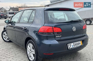 Хэтчбек Volkswagen Golf 2010 в Коломые