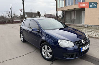 Хэтчбек Volkswagen Golf 2007 в Умани