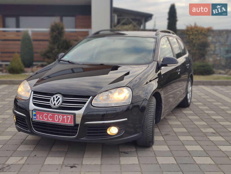 Универсал Volkswagen Golf 2008 в Стрые