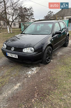 Хетчбек Volkswagen Golf 2000 в Семенівці