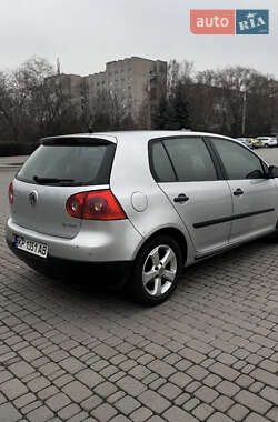 Хетчбек Volkswagen Golf 2008 в Запоріжжі