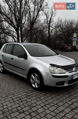 Хетчбек Volkswagen Golf 2008 в Запоріжжі