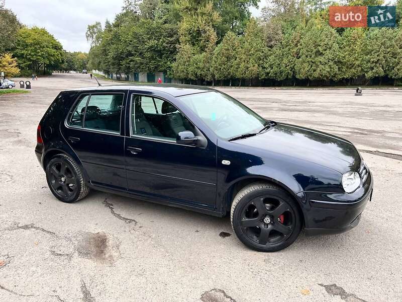 Volkswagen Golf 2001