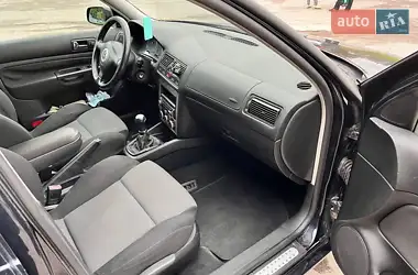 Volkswagen Golf 2001