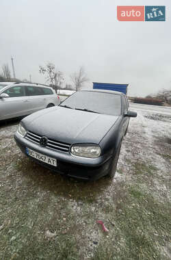 Хэтчбек Volkswagen Golf 2000 в Николаеве