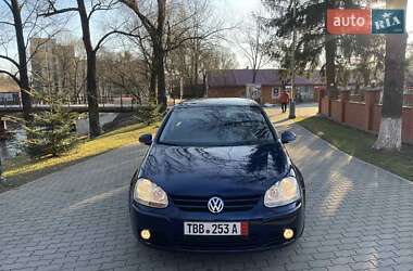 Хетчбек Volkswagen Golf 2008 в 