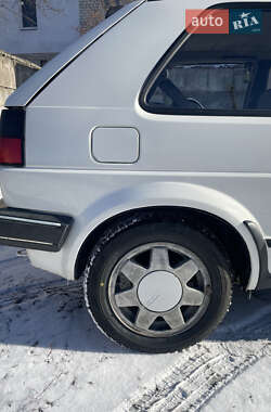 Хетчбек Volkswagen Golf 1985 в 